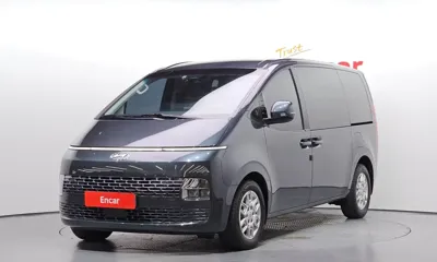 Hyundai Staria · 2022 год