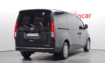 Hyundai Staria 2022, 200829 км, за 10856.14 USD