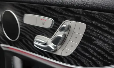 Mercedes-Benz E-Class 2020, 62837 км, за 21136.93 USD - фото 14