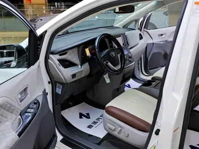 Toyota Sienna 2017, 77700 км, за 25236.96 USD - фото 16