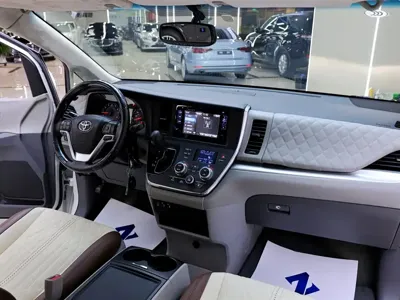 Toyota Sienna 2017, 77700 км, за 25236.96 USD - фото 19
