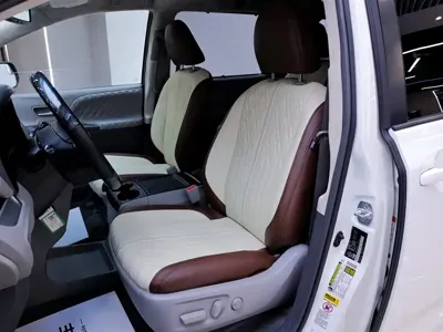 Toyota Sienna 2017, 77700 км, за 25236.96 USD - фото 24