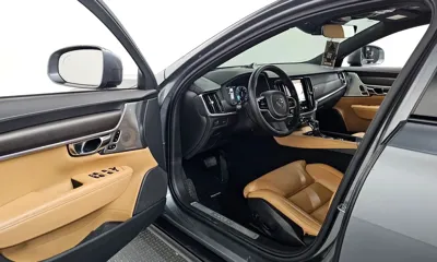 Volvo V90 2020, 70160 км, за 18396.93 USD - фото 10