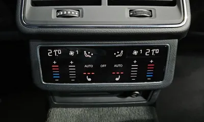 Audi A6 2023, 25991 км, за 24637.58 USD - фото 19