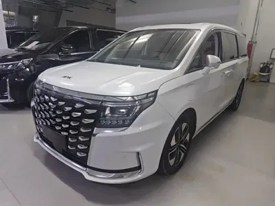 JAC Refine Refine RF8 PHEV 2025, 17200 км, за 22203.81 USD