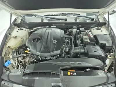 Hyundai Sonata 2020, 142614 км, за 6710.1 USD - фото 17