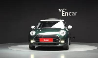 MINI Clubman 2019, 91120 км, за 5081.44 USD