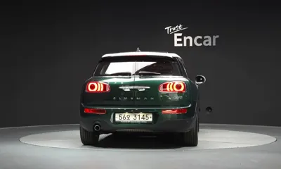 MINI Clubman 2019, 91120 км, за 5081.44 USD
