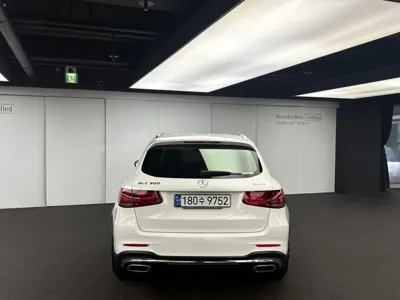 Mercedes-Benz GLC-Class 2022, 25599 км, за 34687.81 USD