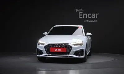 Audi A4 2023, 24405 км, за 20342.65 USD