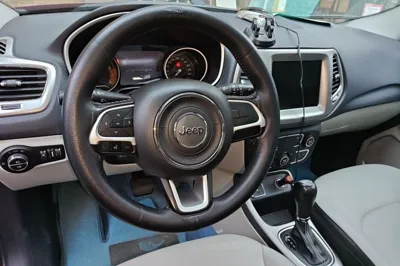 Jeep Compass 2017, 169899 км, за 4274 USD - фото 10