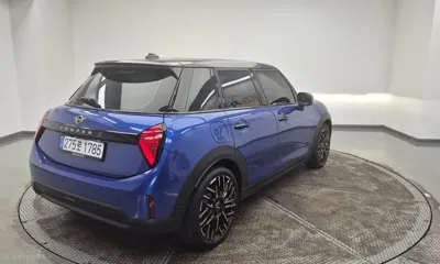 MINI Cooper 2025, 4281 км, за 23442.07 USD