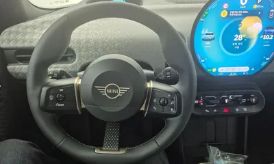 MINI Cooper 2025, 4281 км, за 23442.07 USD - фото 12