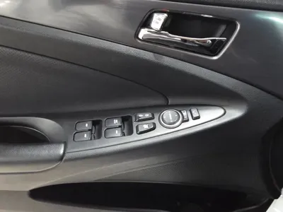 Hyundai Sonata 2015, 80000 км, за 4495.12 USD - фото 15