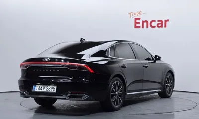 Hyundai Grandeur 2021, 39322 км, за 16221.51 USD