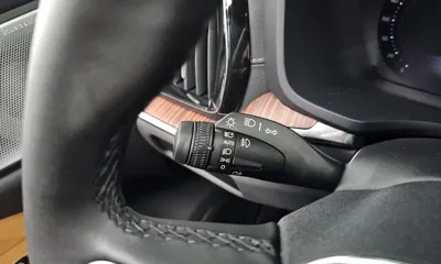 Volvo S60 2024, 35303 км, за 23631.35 USD - фото 30