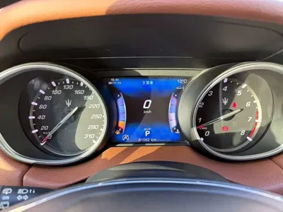 Maserati Levante 2018, 80000 км, за 28301.84 USD - фото 16
