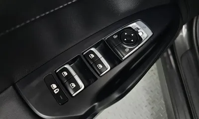 Kia K5 2023, 12228 км, за 15633.2 USD - фото 17