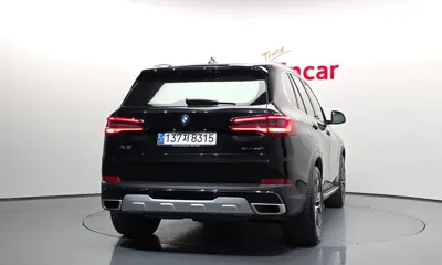 BMW X5 2021, 56406 км, за 41604.35 USD