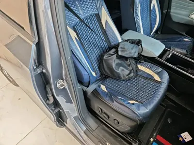Volkswagen ID.4 X 2023, 117600 км, за 12139.26 USD - фото 25