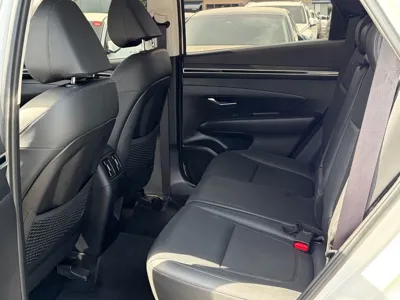 Hyundai Tucson 2022, 38134 км, за 15294.74 USD - фото 11