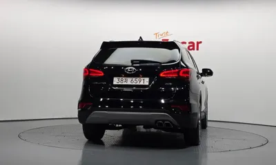 Hyundai Santafe 2018, 22939 км, за 11171.35 USD