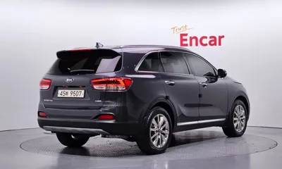 Kia Sorento 2015, 127878 км, за 7745.83 USD