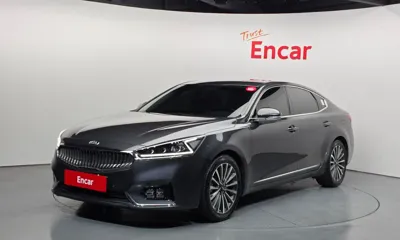 Kia K7 · 2018 год