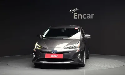 Toyota Prius 2018, 230433 км, за 6970.69 USD