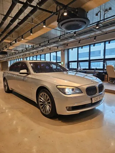 BMW 7-Series 2012, 100000 км, за 6937.56 USD