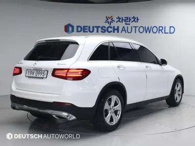 Mercedes-Benz GLC-Class 2016, 107748 км, за 12351.29 USD - фото 2