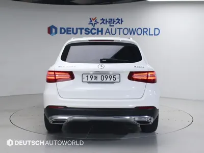 Mercedes-Benz GLC-Class 2016, 107748 км, за 12351.29 USD - фото 4
