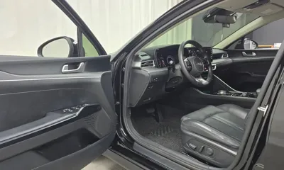 Kia K5 2021, 60393 км, за 11074.92 USD - фото 10
