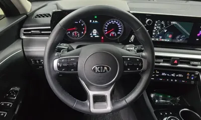 Kia K5 2021, 60393 км, за 11074.92 USD - фото 12