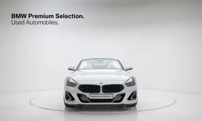 BMW Z4 2025, 4001 км, за 36754.94 USD