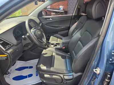 Hyundai Tucson 2017, 35123 км, за 5901.27 USD - фото 11