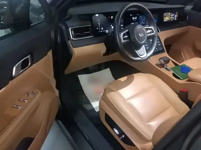 Li Auto Li ONE 2022, 52699 км, за 18848.96 USD - фото 16