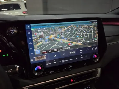 Lexus RX 2023, 57779 км, за 50544.83 USD - фото 7
