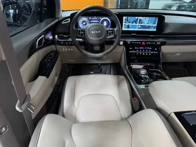 Kia Canival 2023, 56768 км, за 22646.71 USD - фото 8