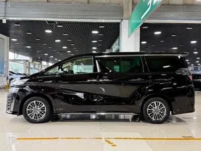Toyota Vellfire 2022, 95000 км, за 83429.81 USD - фото 24