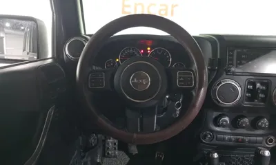 Jeep Wrangler 2016, 209371 км, за 9642.9 USD - фото 13