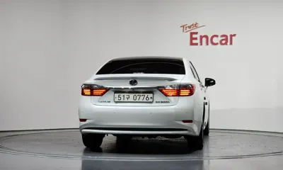 Lexus ES 2013, 159871 км, за 8143.33 USD