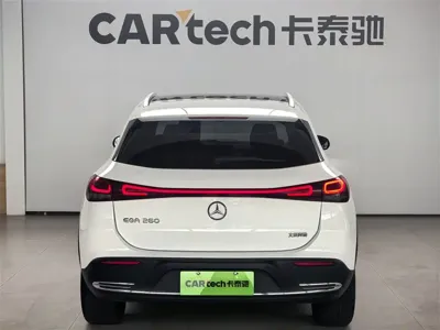 Mercedes-Benz EQA 2023, 32000 км, за 17627.67 USD