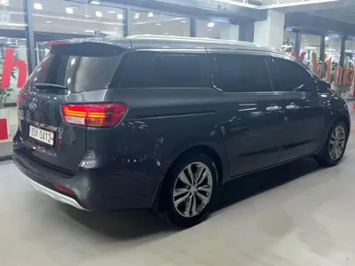 Kia Canival 2017, 156000 км, за 6432.98 USD
