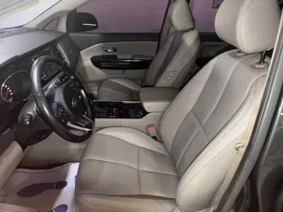Kia Canival 2017, 156000 км, за 6432.98 USD