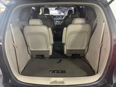 Kia Canival 2017, 156000 км, за 6432.98 USD - фото 7