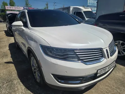 Lincoln MKX · 2018 год