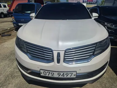 Lincoln MKX 2018, 128472 км, за 7741.35 USD