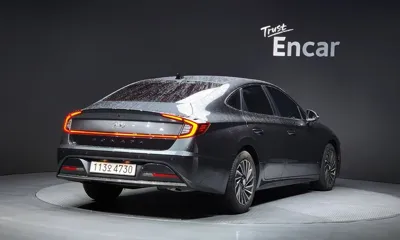 Hyundai Sonata 2023, 35287 км, за 17120.58 USD
