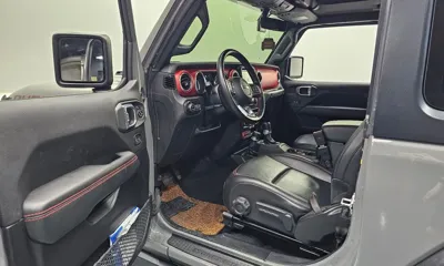 Jeep Wrangler 2021, 75559 км, за 25081.45 USD - фото 10